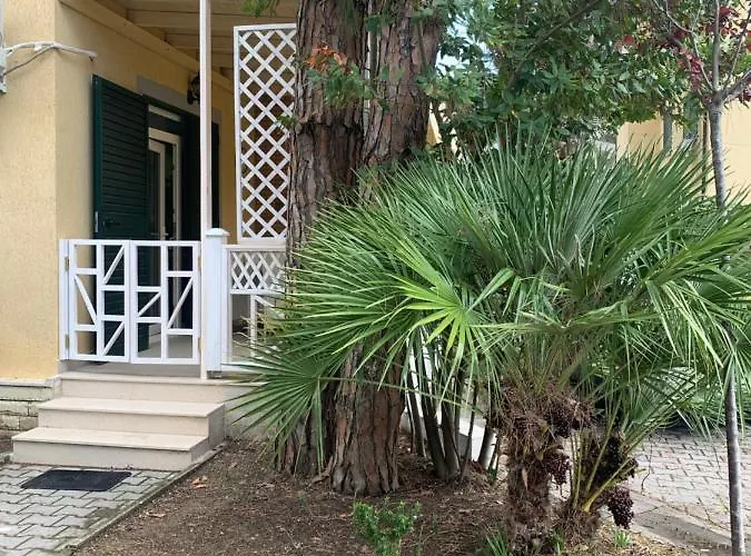 Ferienwohnung Golem (Durres) *